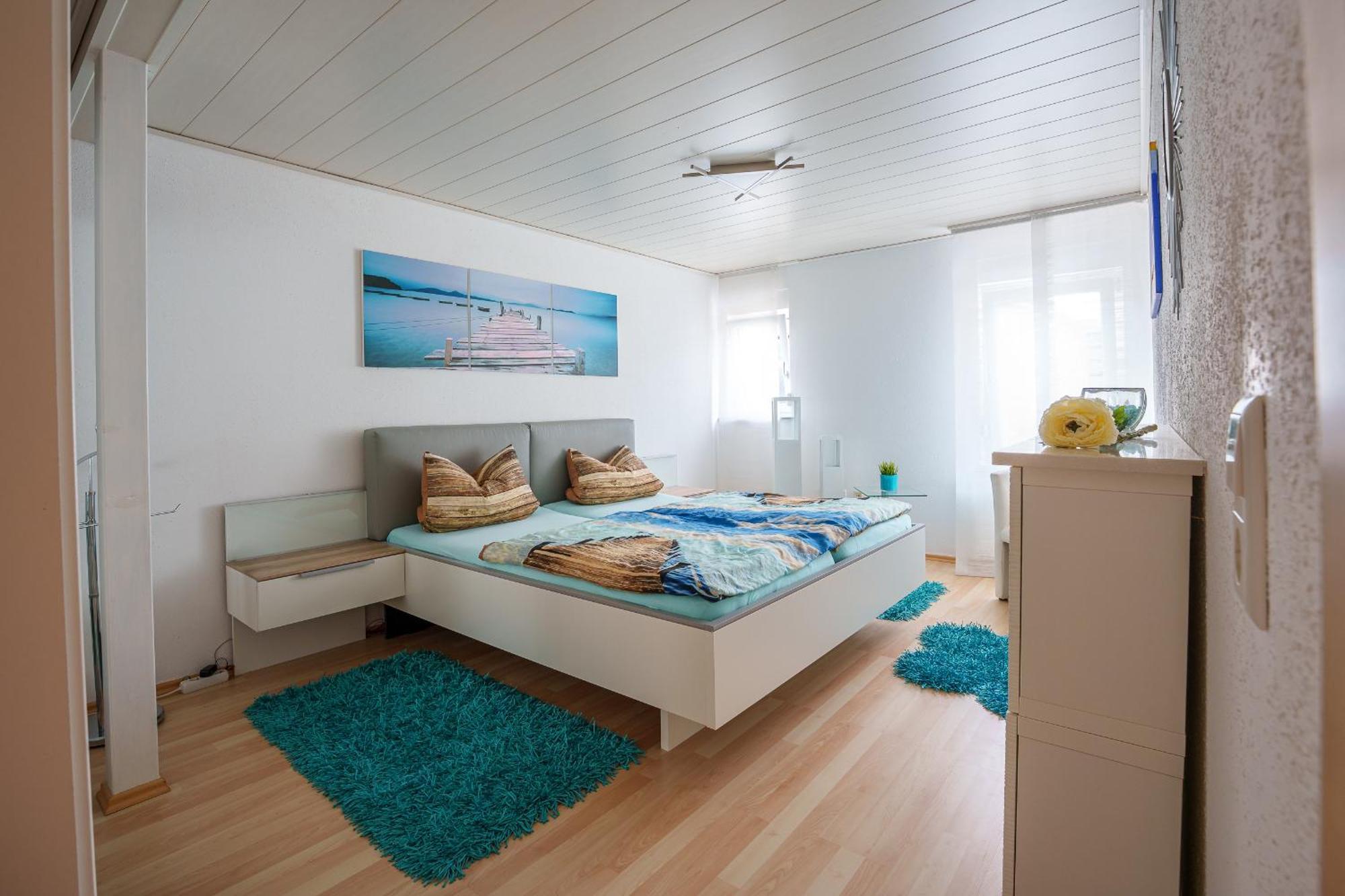 Wilhelm Appartements 100Qm Im Zentrum Brackenheim Naehe Tripsdrill מראה חיצוני תמונה