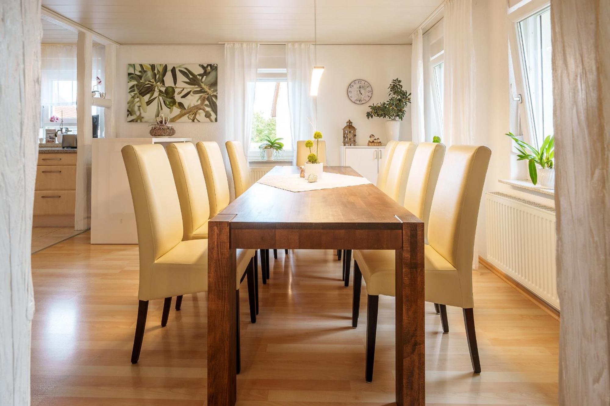 Wilhelm Appartements 100Qm Im Zentrum Brackenheim Naehe Tripsdrill מראה חיצוני תמונה
